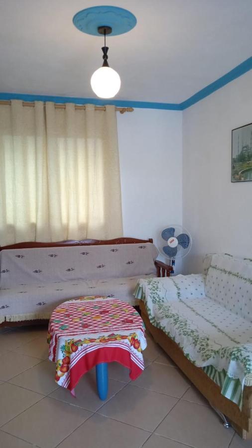 Vila Demo Vlore Luaran gambar